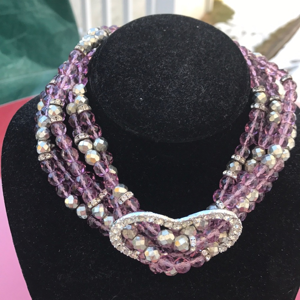 Beautiful purple rhinestone heart ❤️ necklace